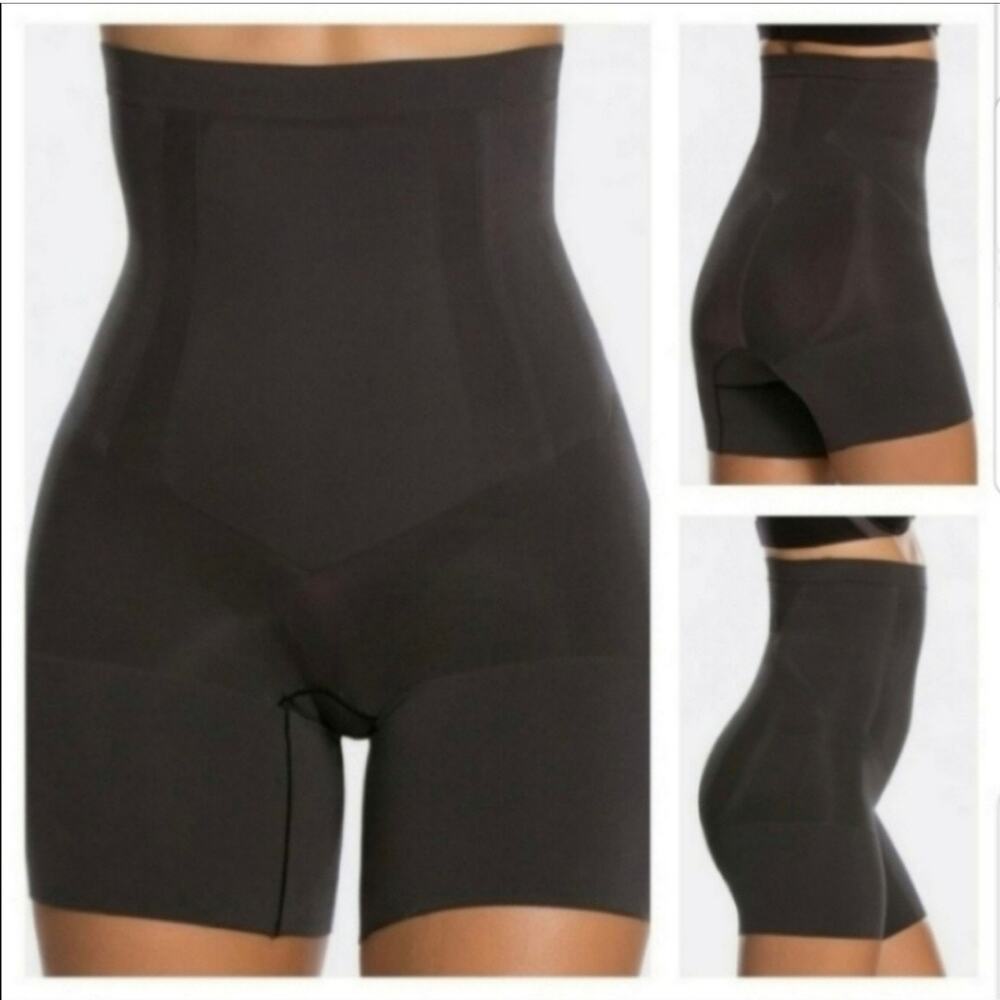 SPANX OnCore High-Waisted Mid-Thigh Short in Black size Large 37326